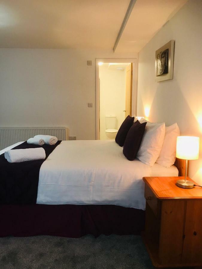 Beautiful Apartment,No 1, With Parking Ilfracombe Luaran gambar